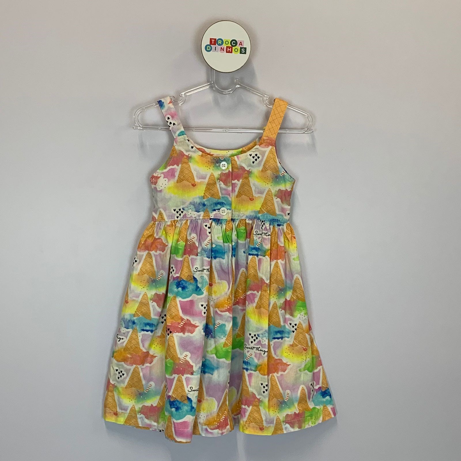 Vestido colorido - Alphabeto