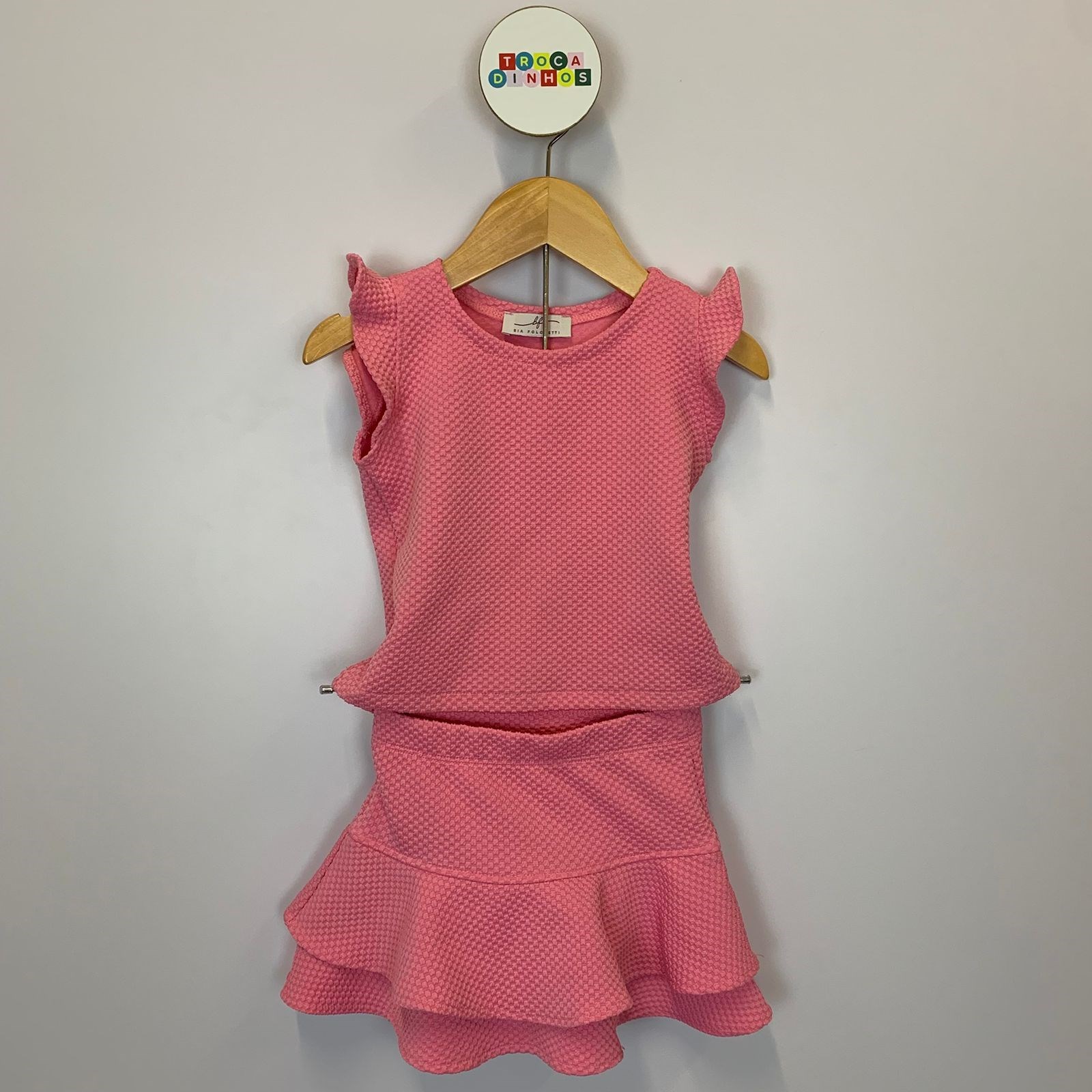 Conjunto saia-blusa rosa - Bia Folchetti