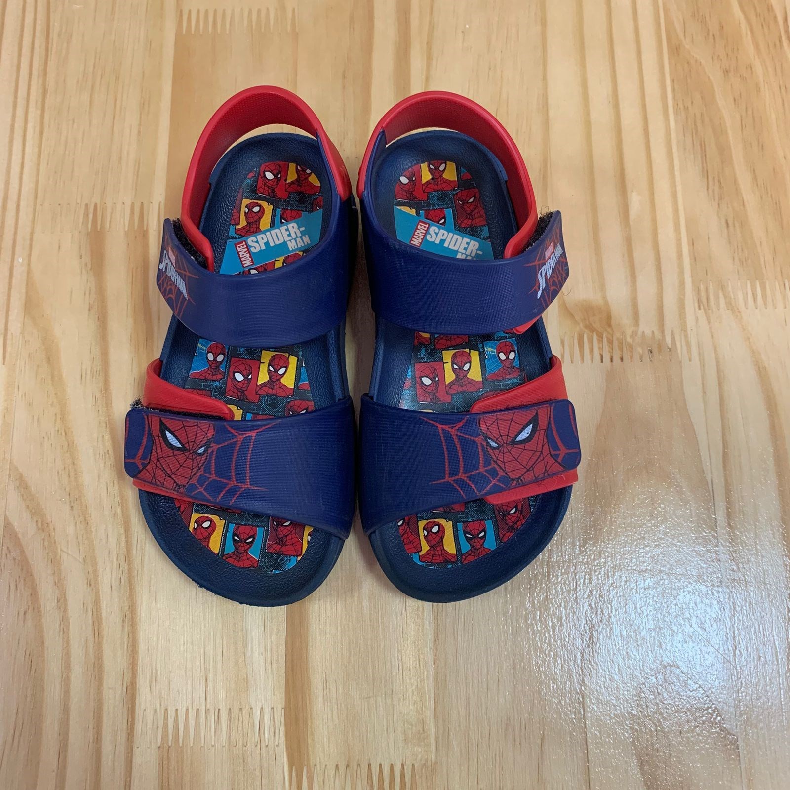 Sandália Grendene Homem-Aranha