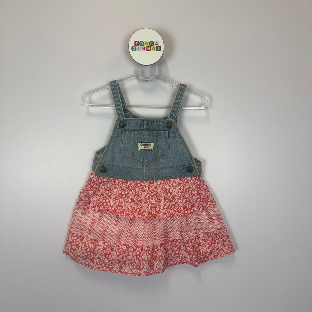 Jardineira Jeans com saia floral Oshkosh