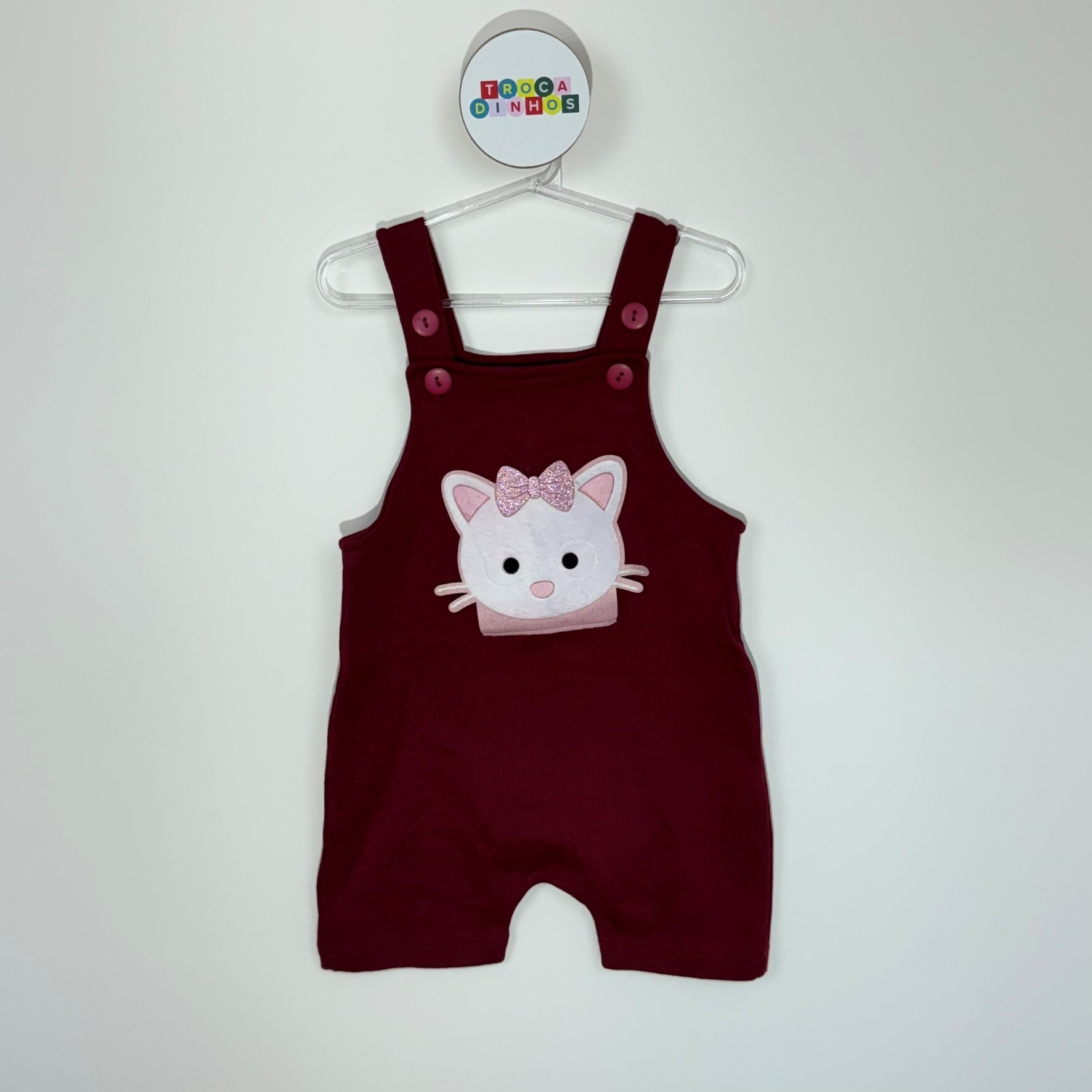 Jardineira vinho gatinha