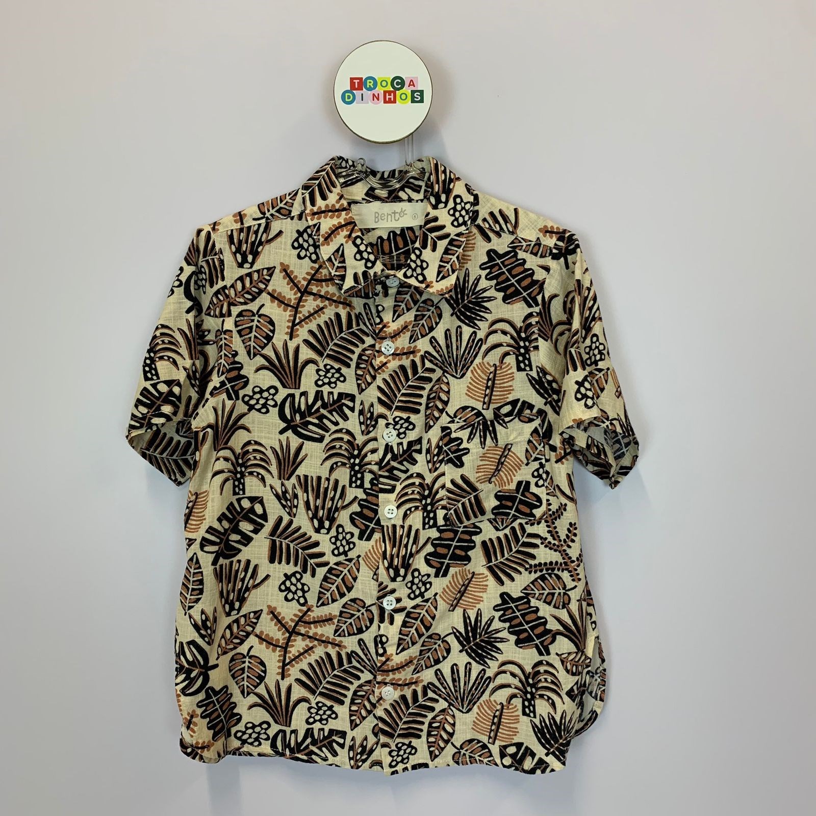 Camisa Bentô com estampa terrosa