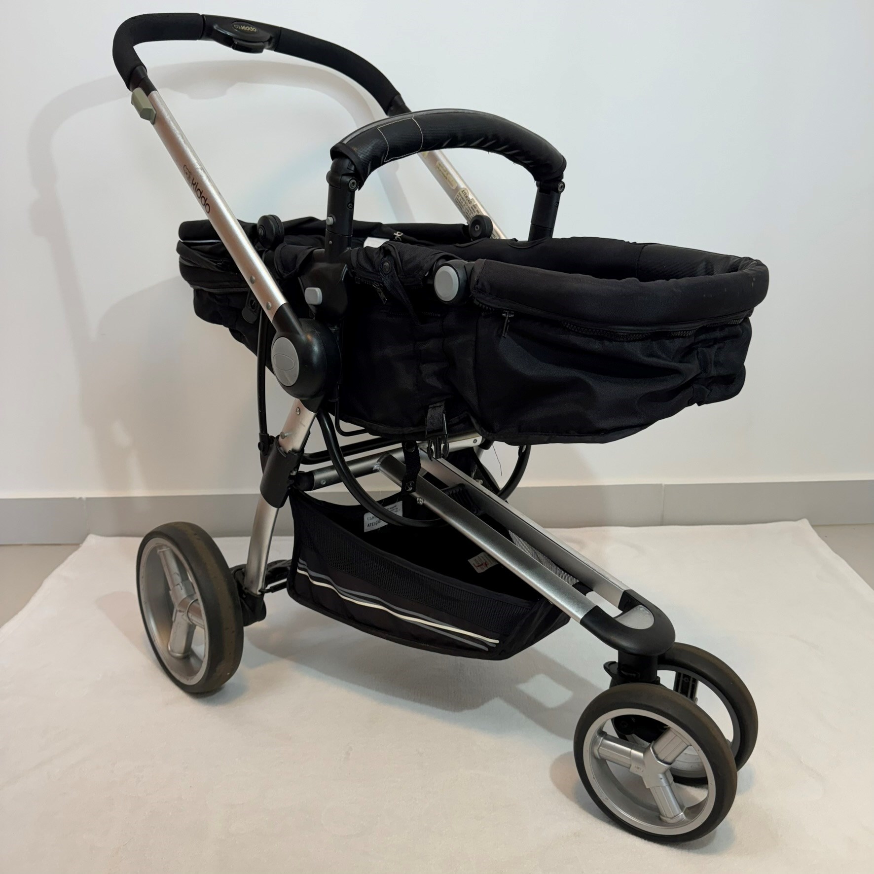Carrinho de passeio Compass II - marca: Kiddo