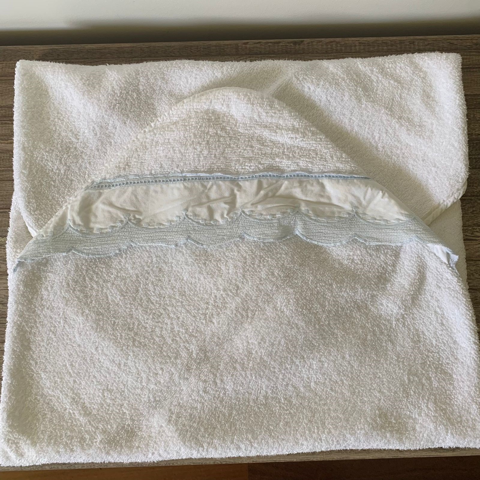 Toalha bebê Trussardi