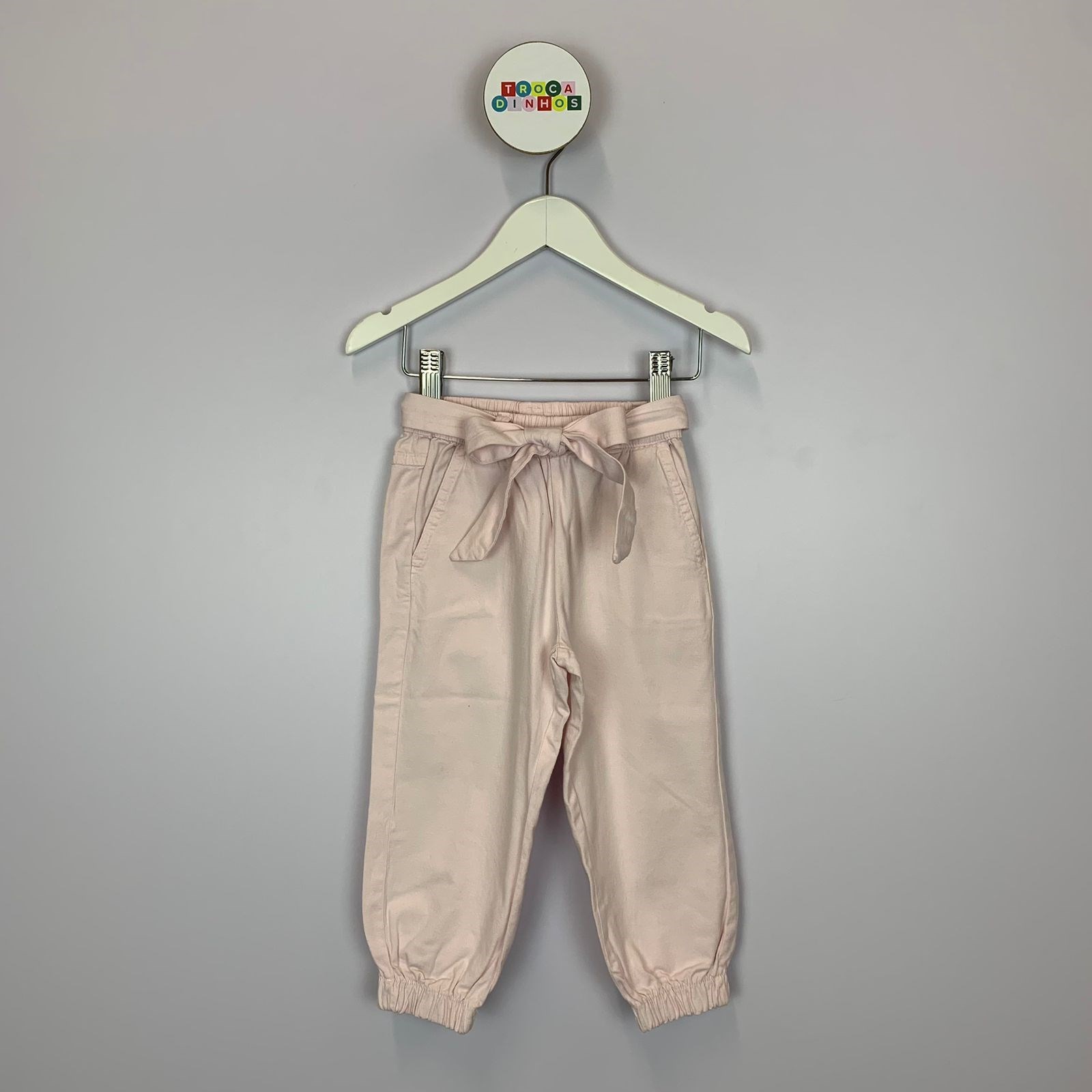 Calça rosa com laço Beabá