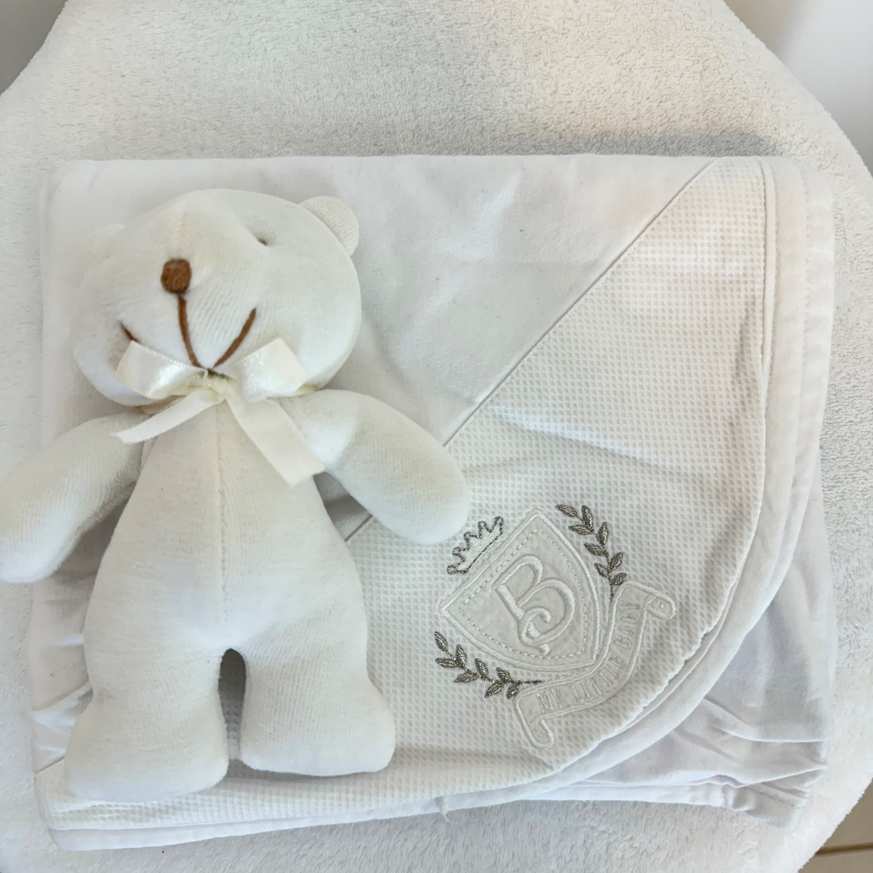 Manta 100% algodão em malha - batizado