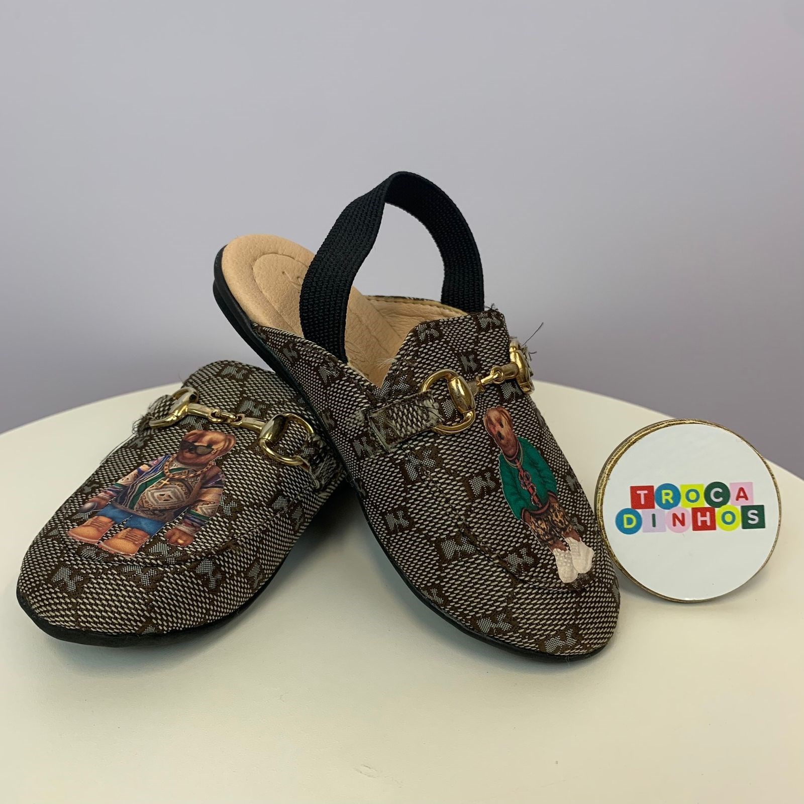 Babuche ludique et badin