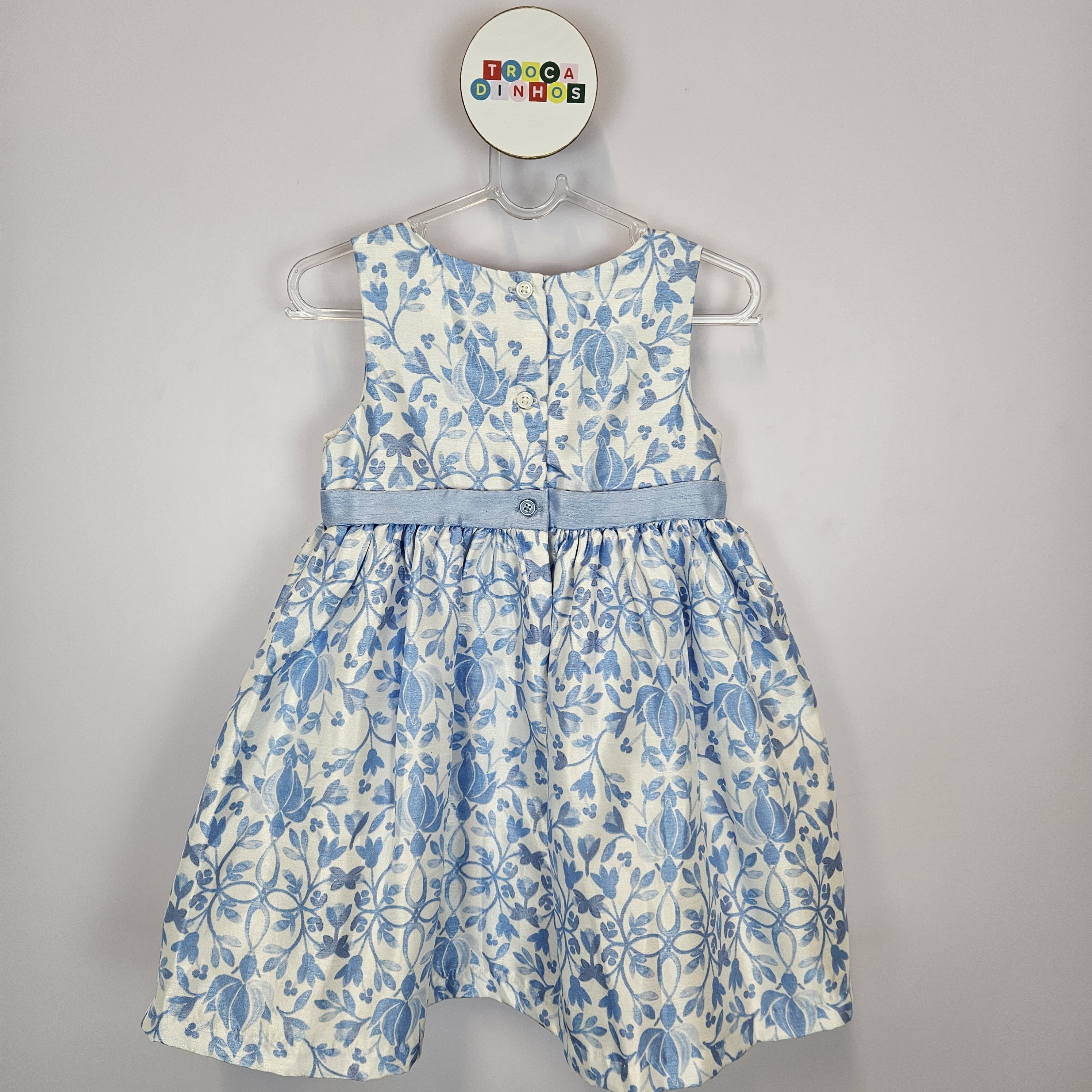 Vestido floral com laço Gymboree
