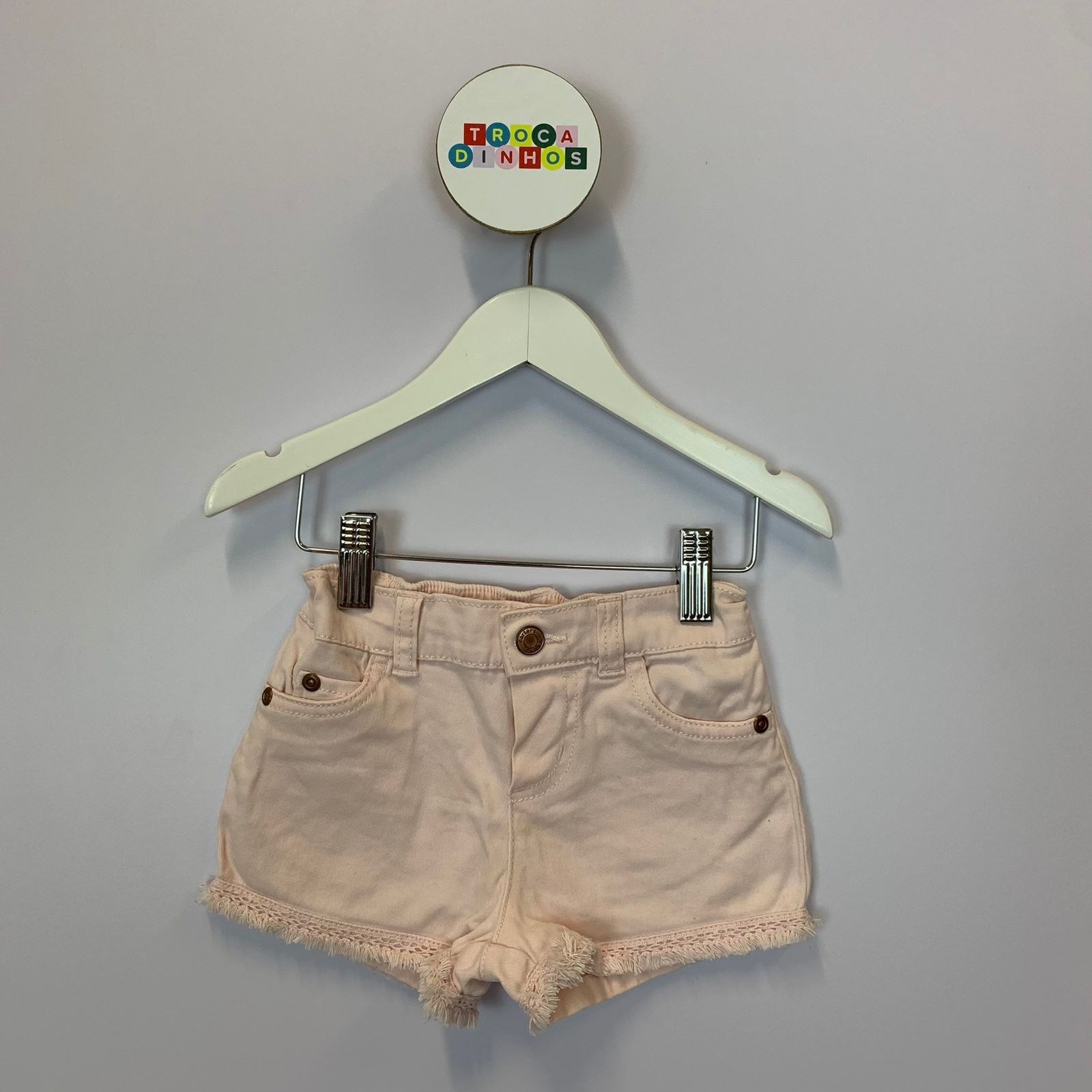 Short de sarja rosê Carter's