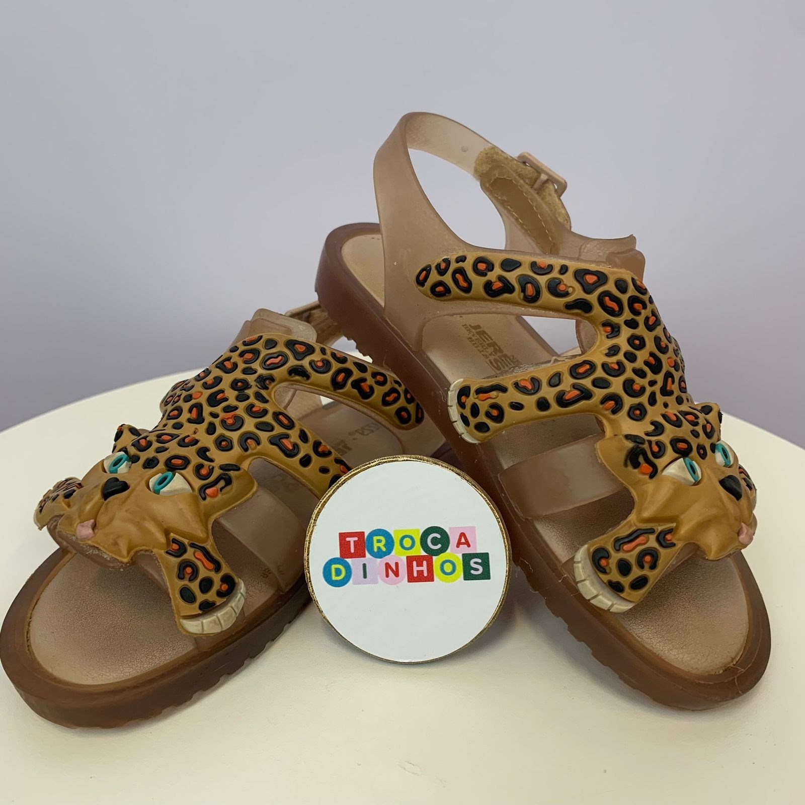 Sandália onça Melissa
