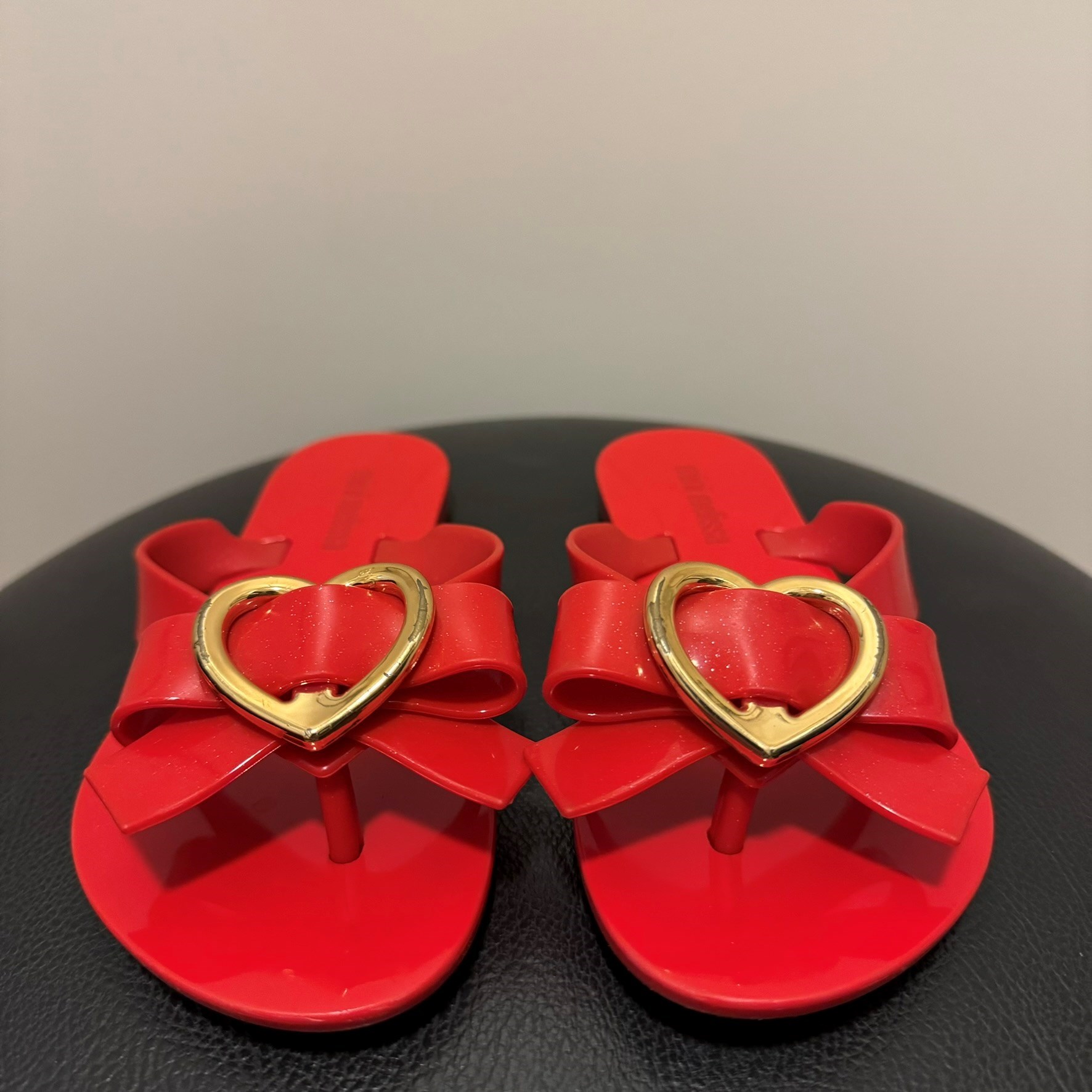 Chinelo vermelho lacinho Melissa