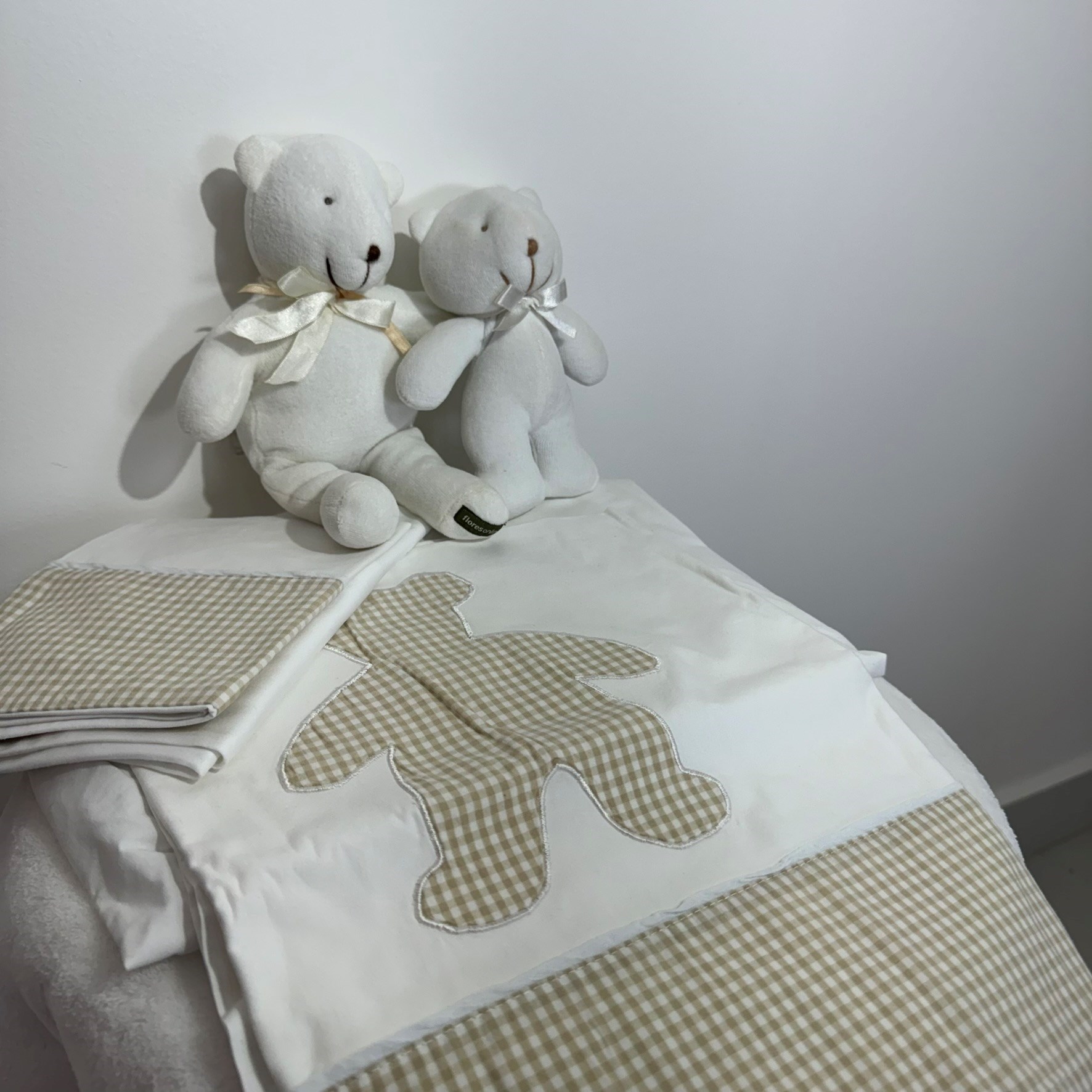 Jogo de lençol para berço americano - 300 fios