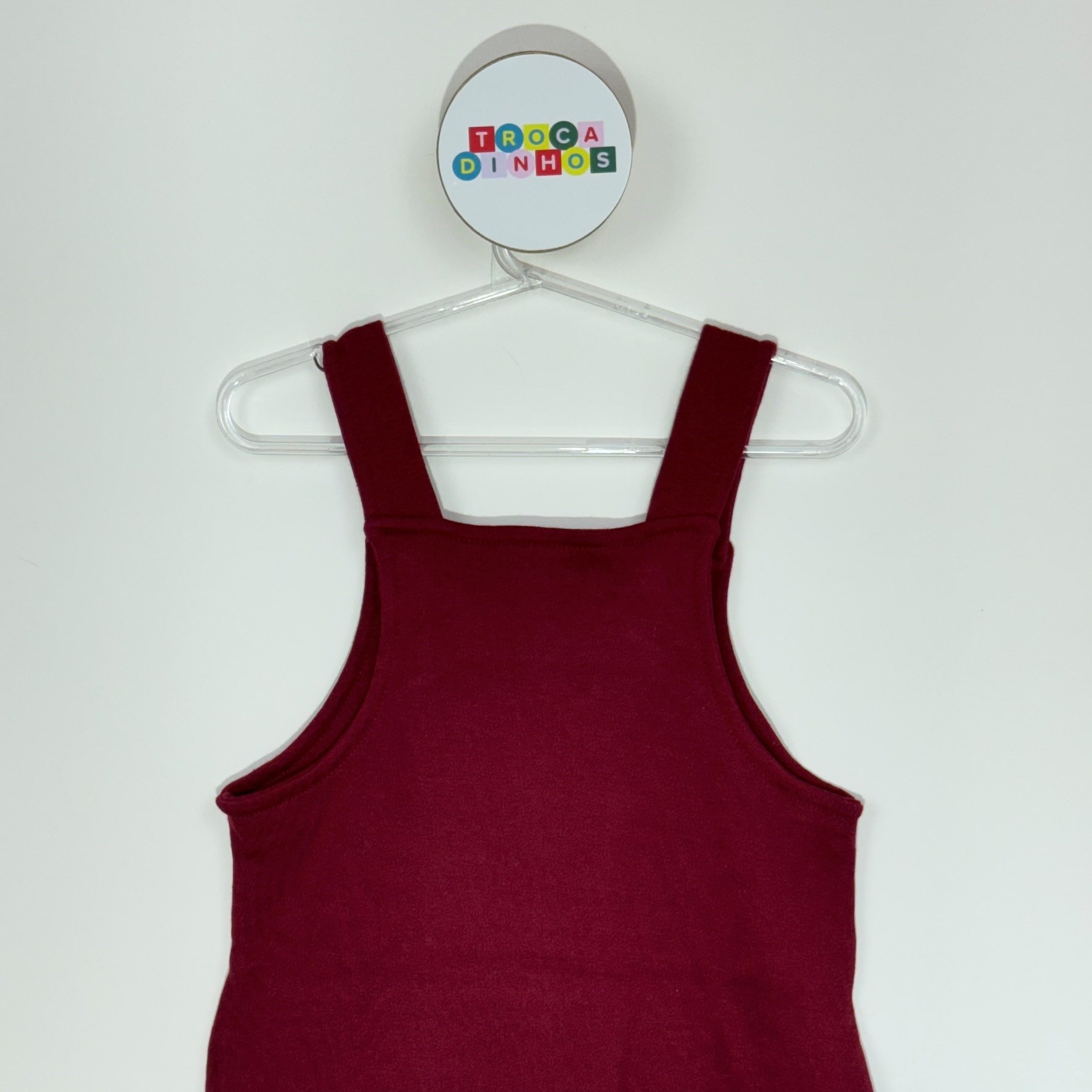 Jardineira vinho gatinha