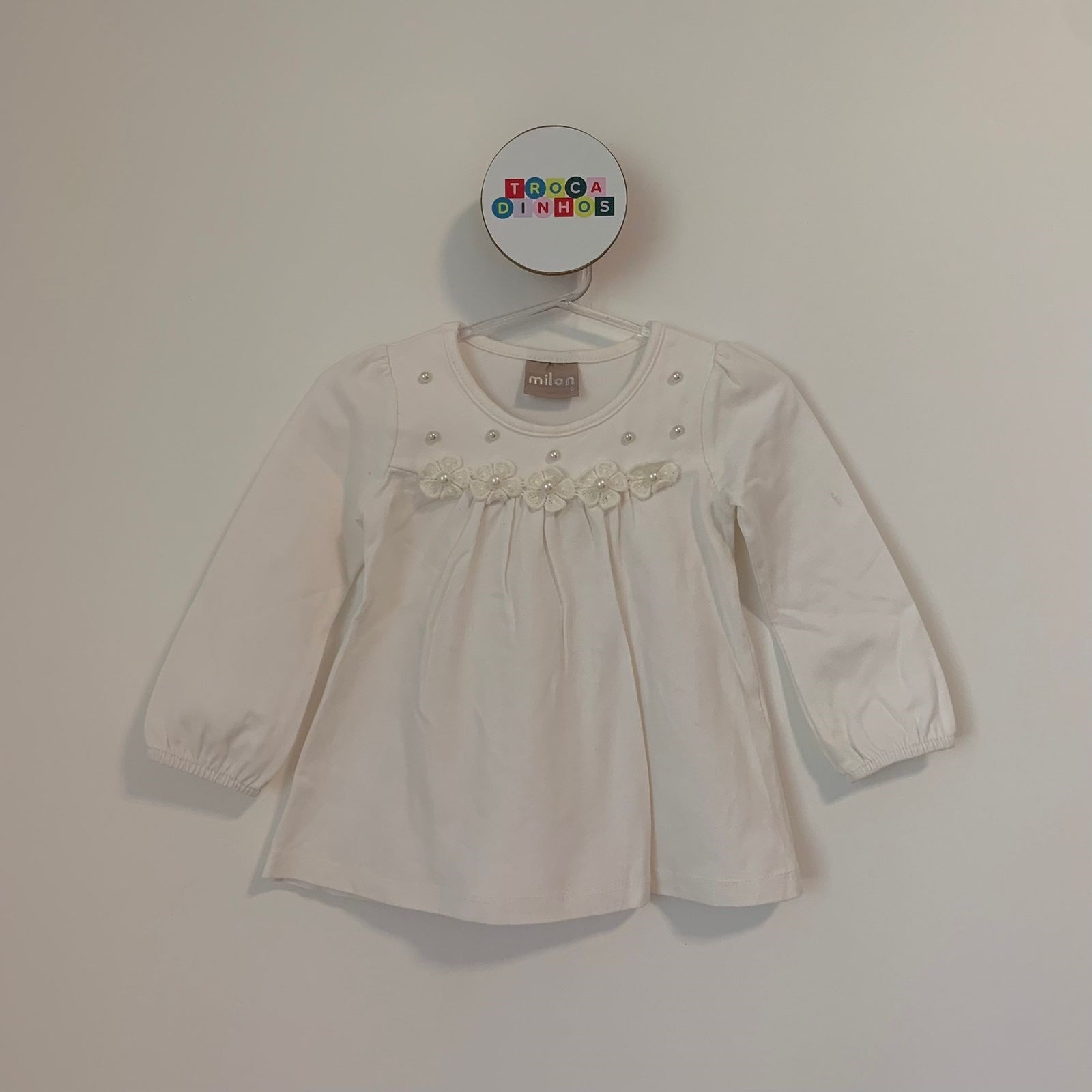 Blusa com pérolas Milon