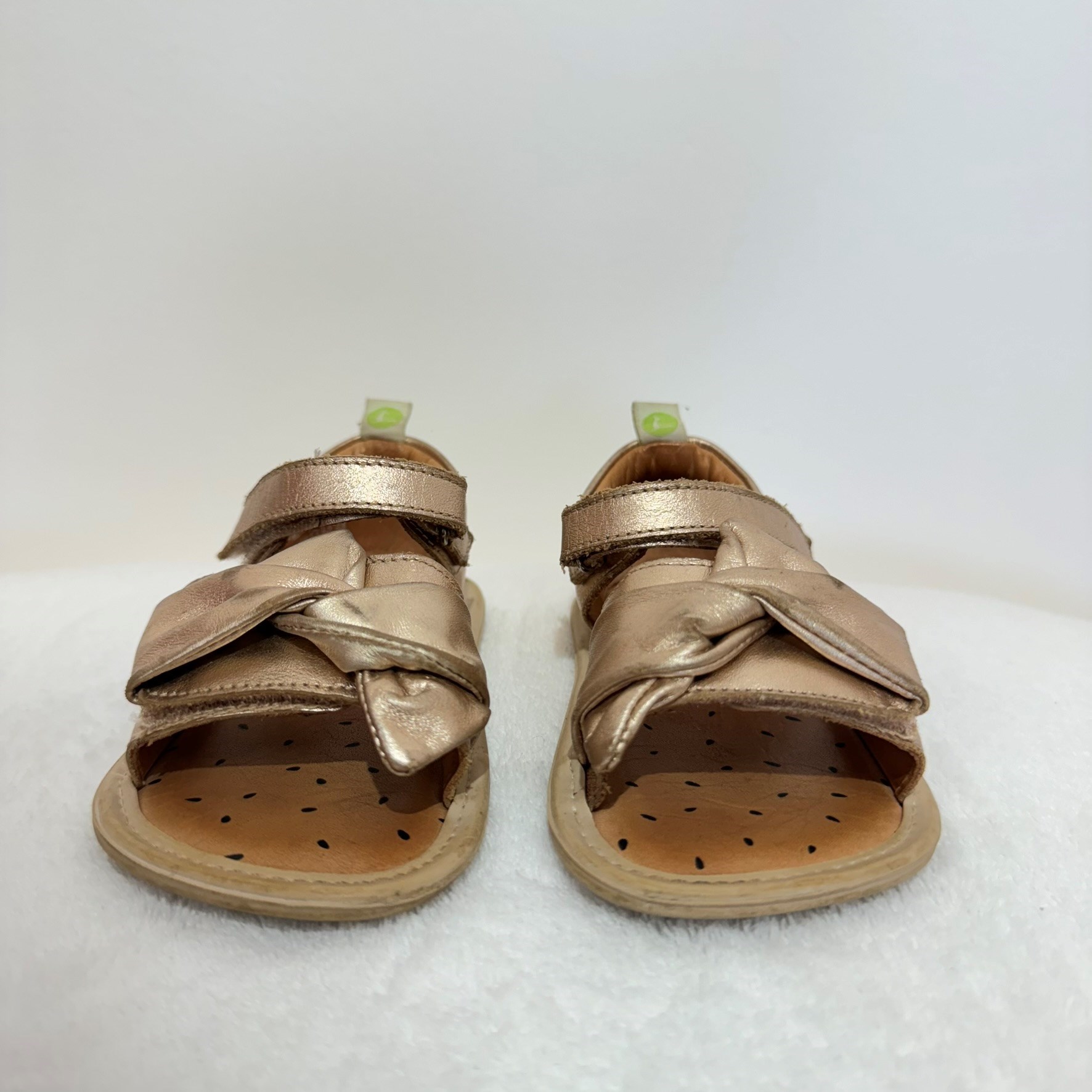 Sandália dourada - Tip Toey Joey